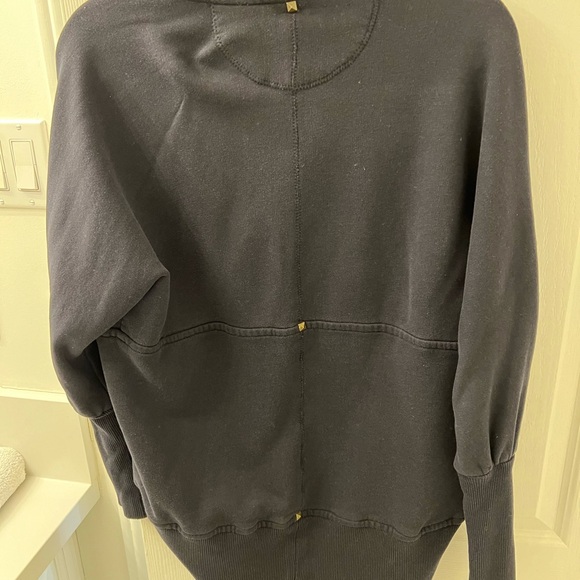 Over size open sweater with stud details - Picture 2 of 3